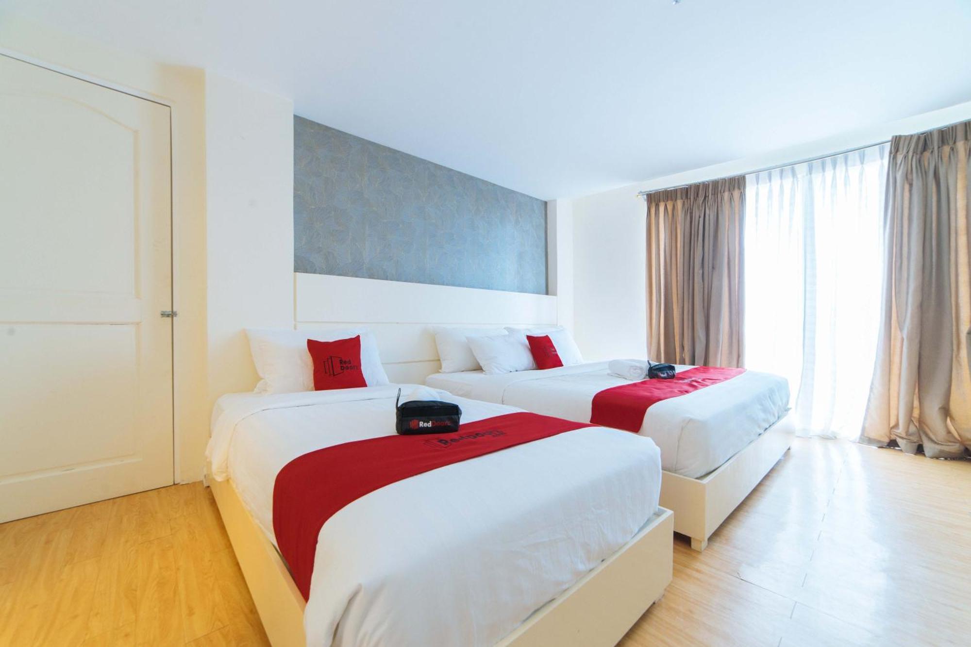 Reddoorz Plus At Hotel Metro Kalibo Exterior photo